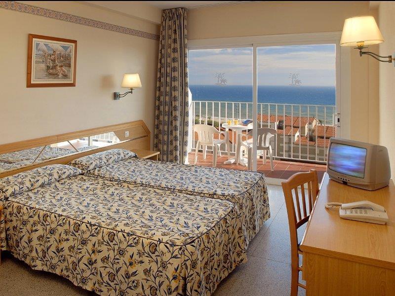 Checkin Catalonia Hotel Calella Kültér fotó