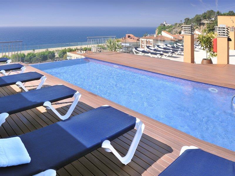 Checkin Catalonia Hotel Calella Kültér fotó